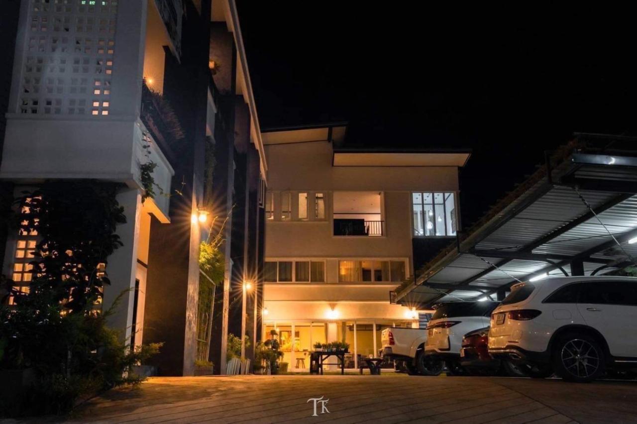 Dselin Boutique Hotel & Nails Nan Exterior foto